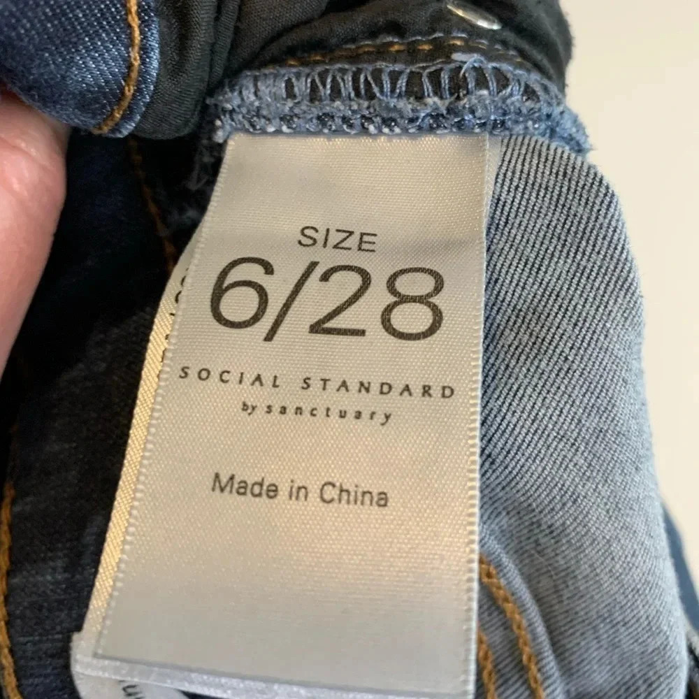 Social Standard by Sanctuary Size 6 High-rise Skinny Jean - Picture 7 of 8